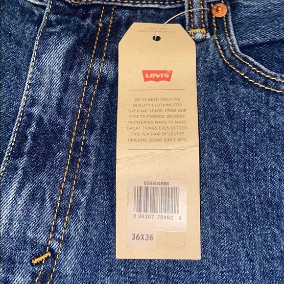 Levi’s 36 x 36 relaxed fitted jeans - Picture 3 of 5